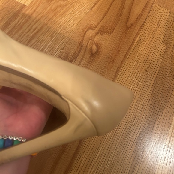 Banana Republic Women's Nude Heels - Picture 15 of 16